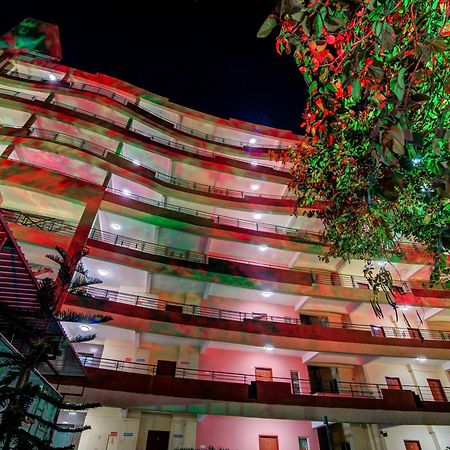 Gardeenia Comfortes Suites-Fully Vaccinated Staff Bangalore Bagian luar foto