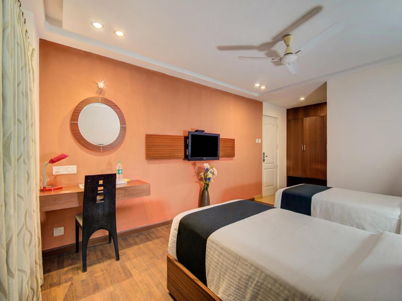 Gardeenia Comfortes Suites-Fully Vaccinated Staff Bangalore Bagian luar foto