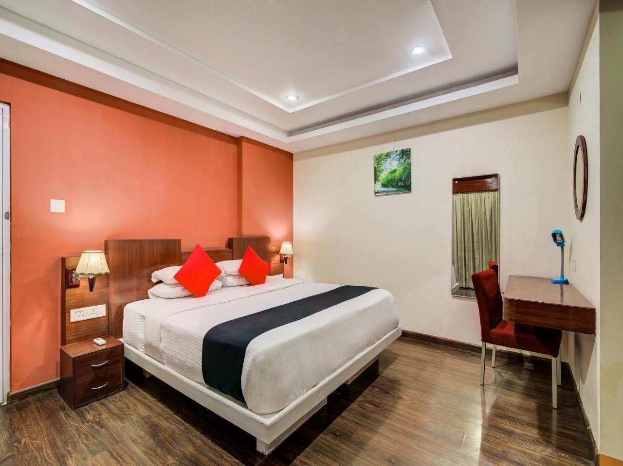 Gardeenia Comfortes Suites-Fully Vaccinated Staff Bangalore Bagian luar foto