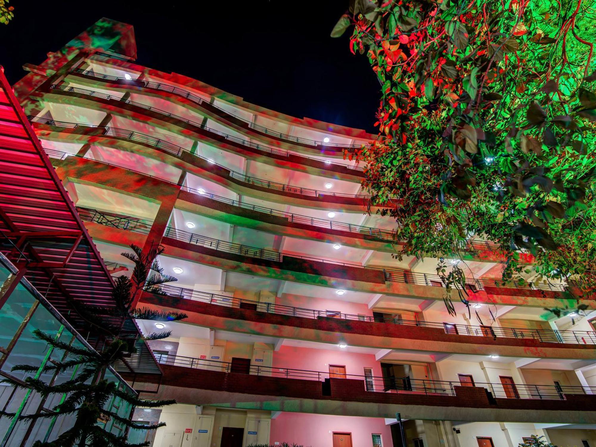Gardeenia Comfortes Suites-Fully Vaccinated Staff Bangalore Bagian luar foto