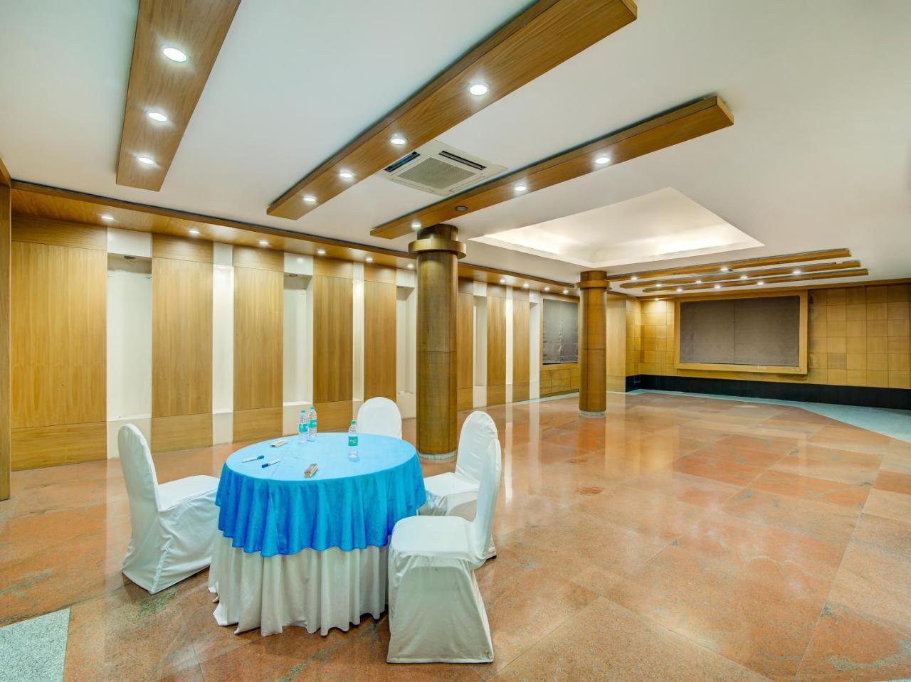 Gardeenia Comfortes Suites-Fully Vaccinated Staff Bangalore Bagian luar foto