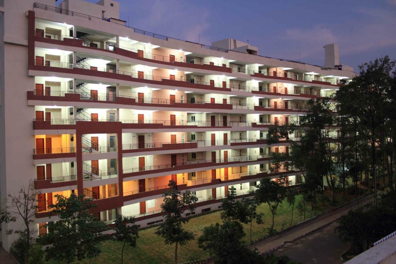 Gardeenia Comfortes Suites-Fully Vaccinated Staff Bangalore Bagian luar foto