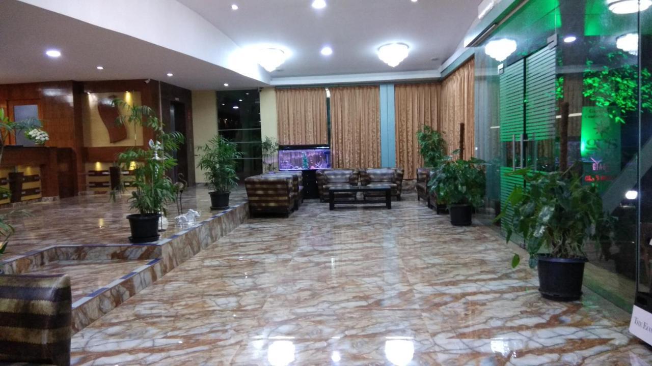 Gardeenia Comfortes Suites-Fully Vaccinated Staff Bangalore Bagian luar foto